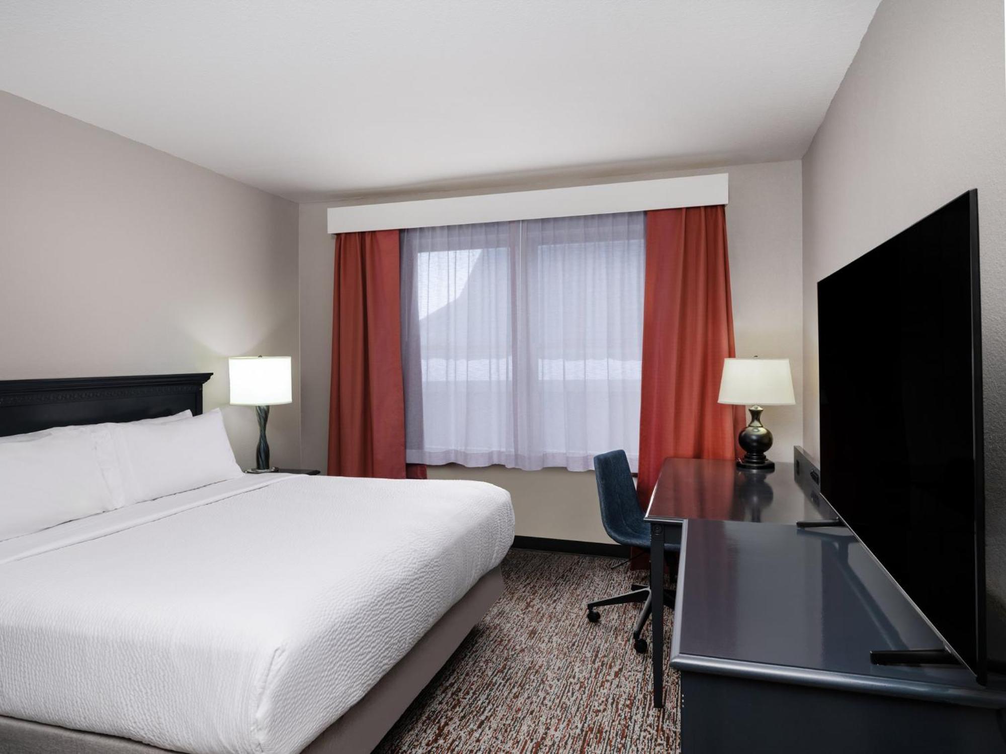 Standard Queen Room,1731428072:JPEG