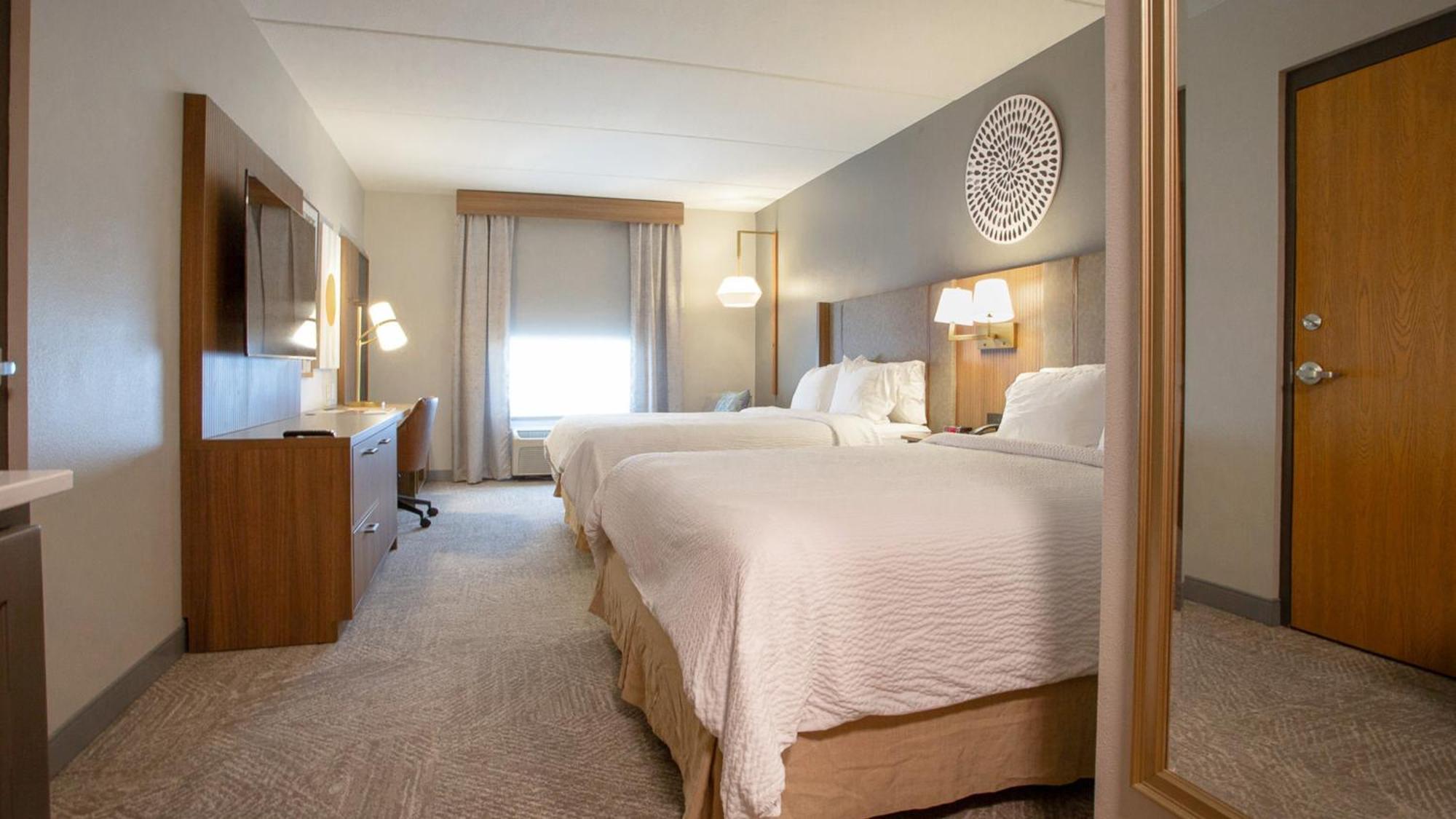 Standard Queen Room with Two Queen Beds