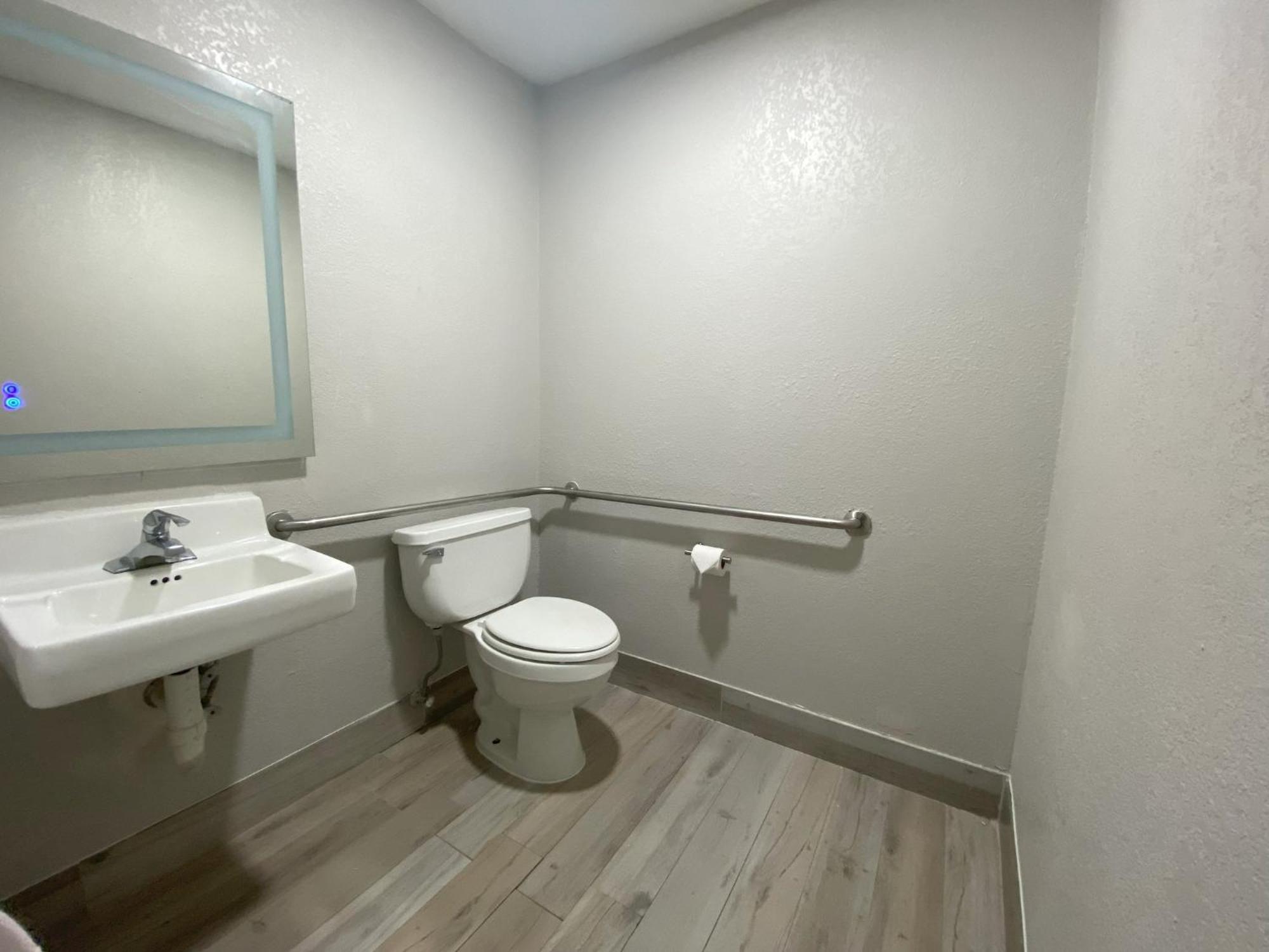 Deluxe Room with Two Queen Beds Disability Accessible Non-Smoking
