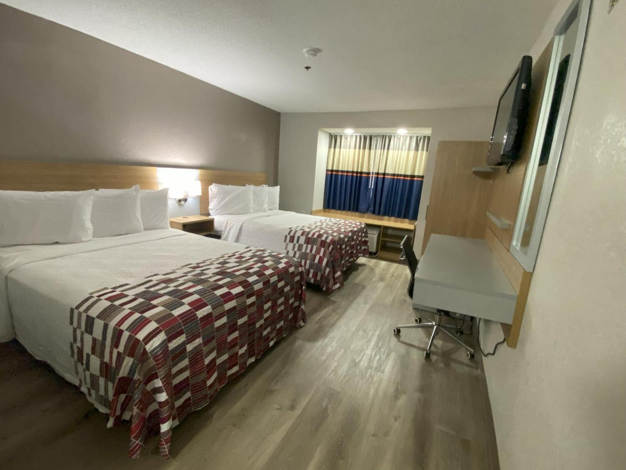 Deluxe Room Two Queen Beds Non-Smoking