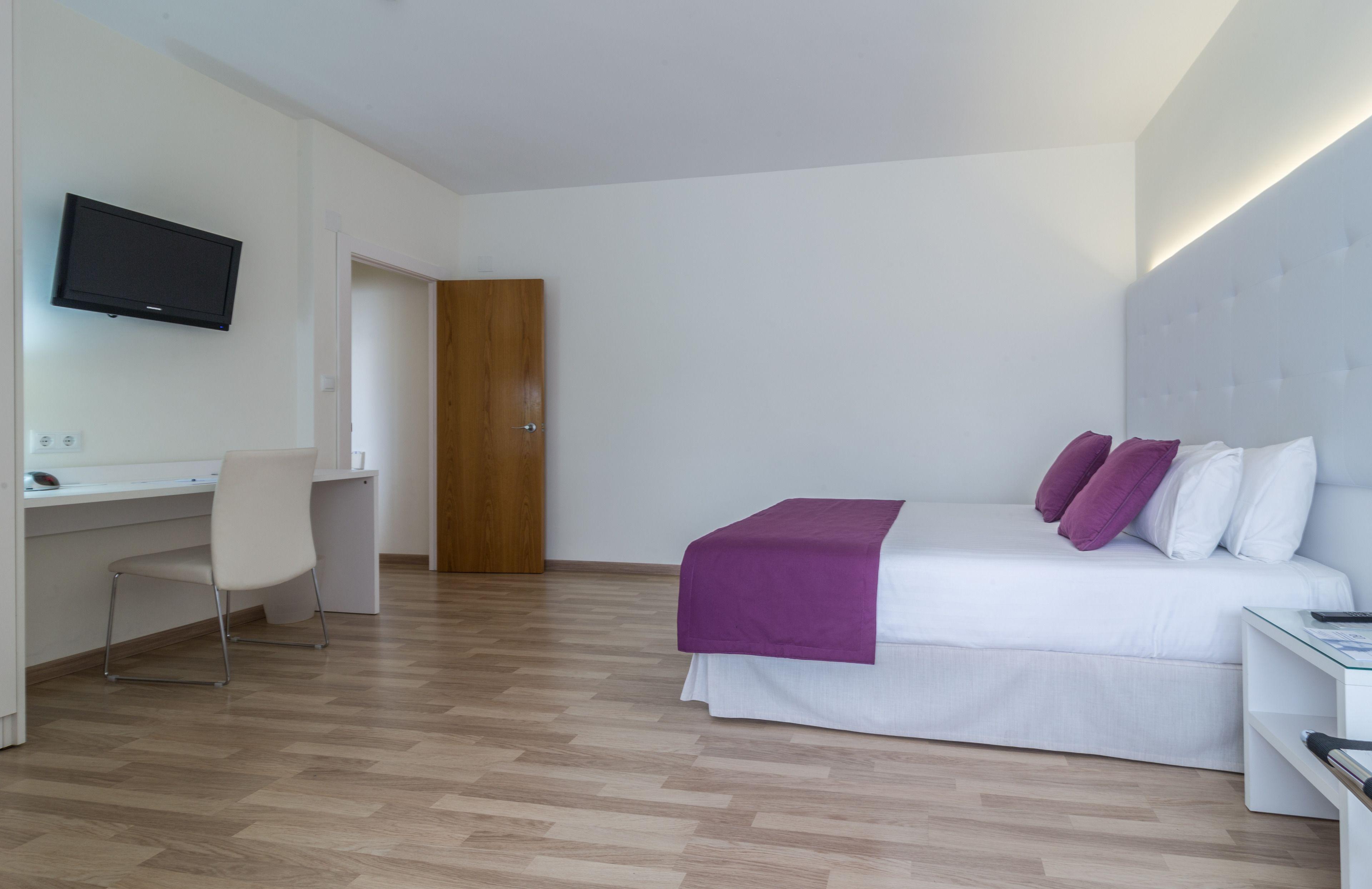 Superior Double or Twin Room with Sea View,1710078466:JPEG