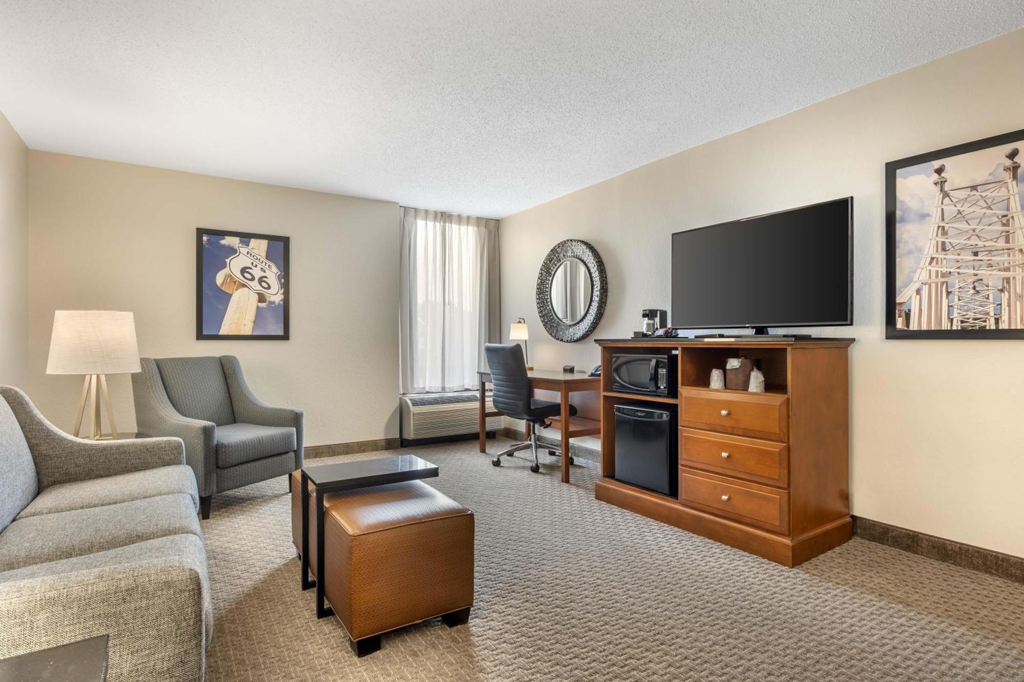 Superior King Suite