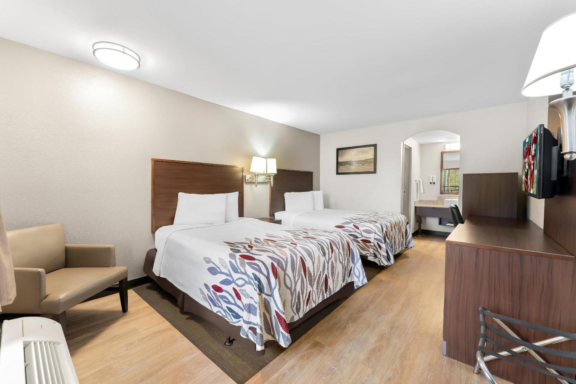 Deluxe Double Room with Two Double Beds - Non-Smoking