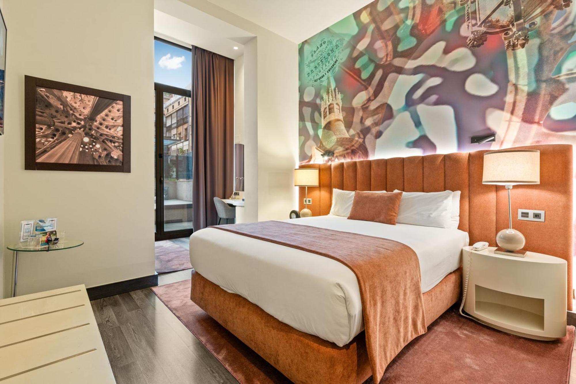 Deluxe Double Room with Balcony - Non-Smoking,1742800057:JPEG