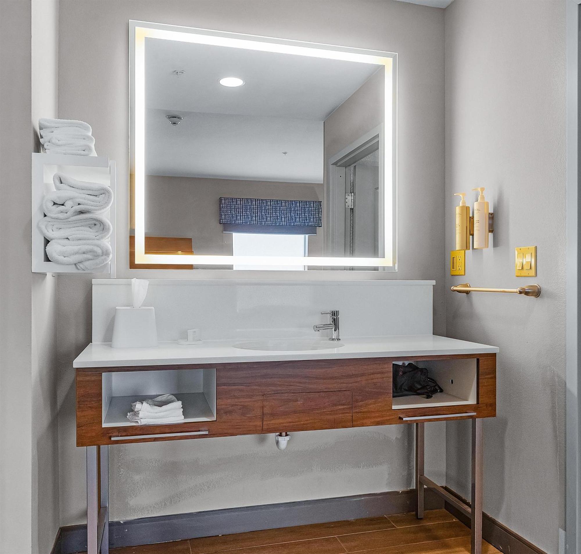 King Studio Suite - Non-Smoking,1756441772:JPEG