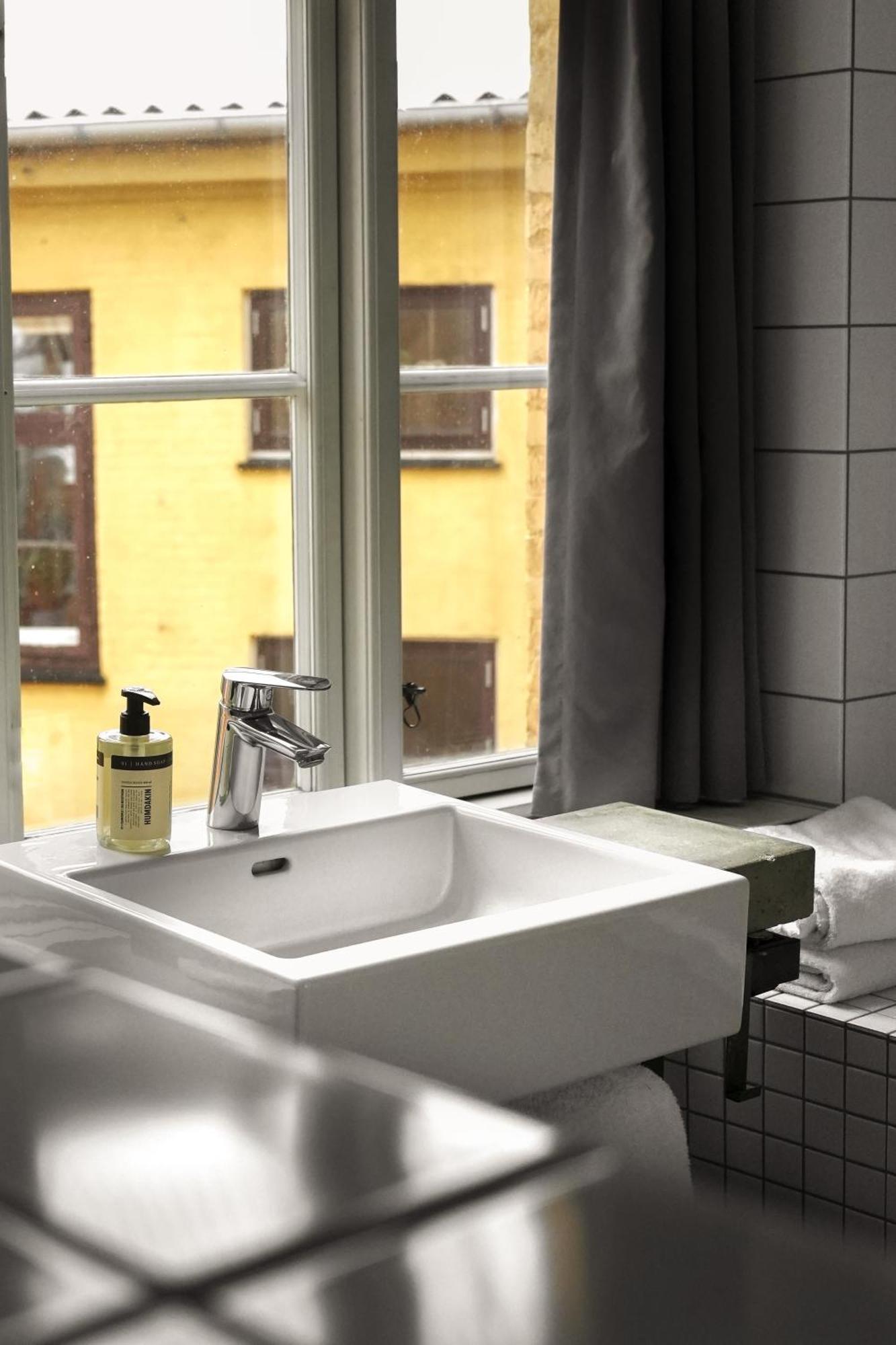 Superior Double or Twin Room,1758265993:JPEG