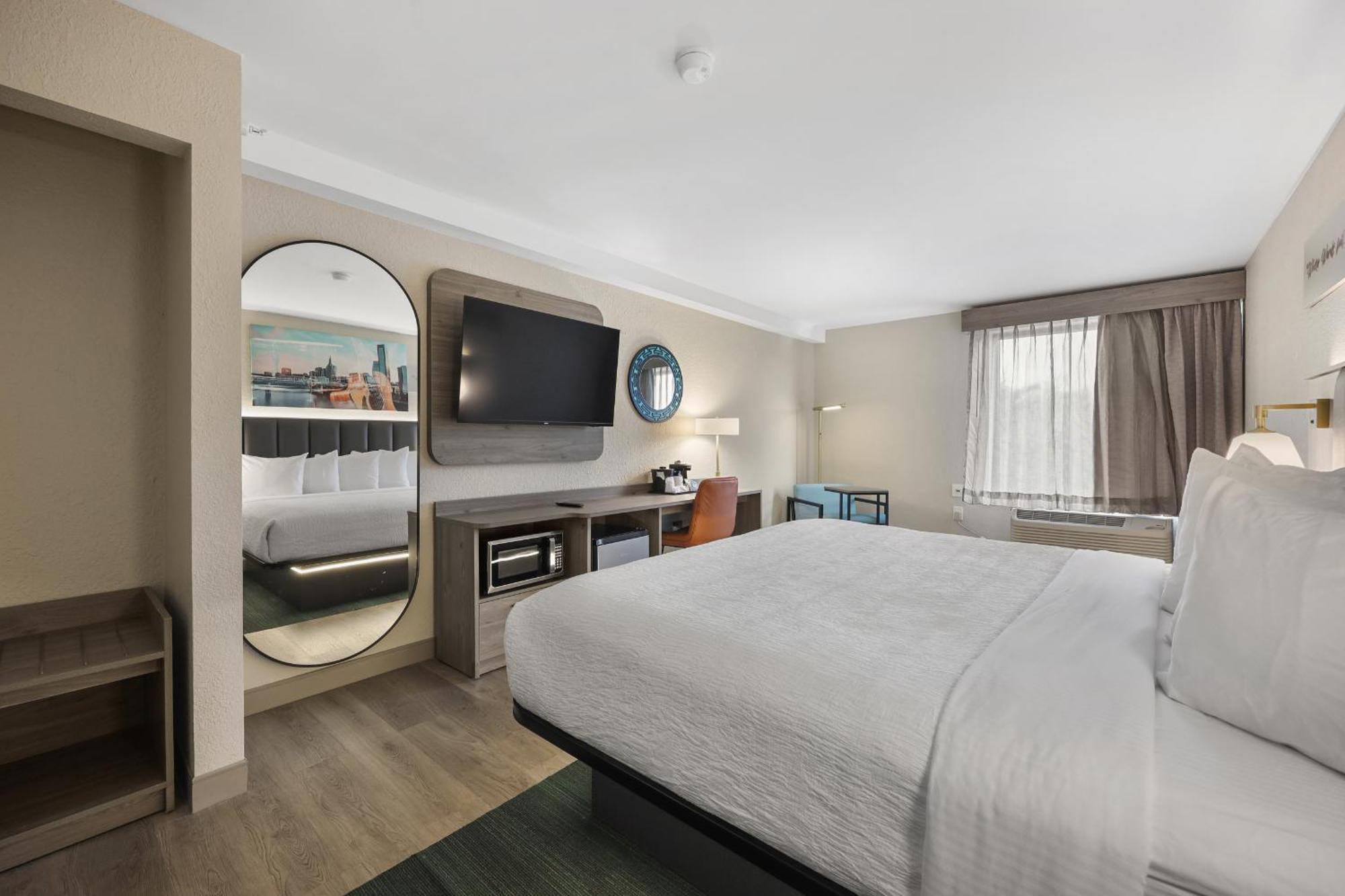 King Room - Disability Access,1758352851:JPEG