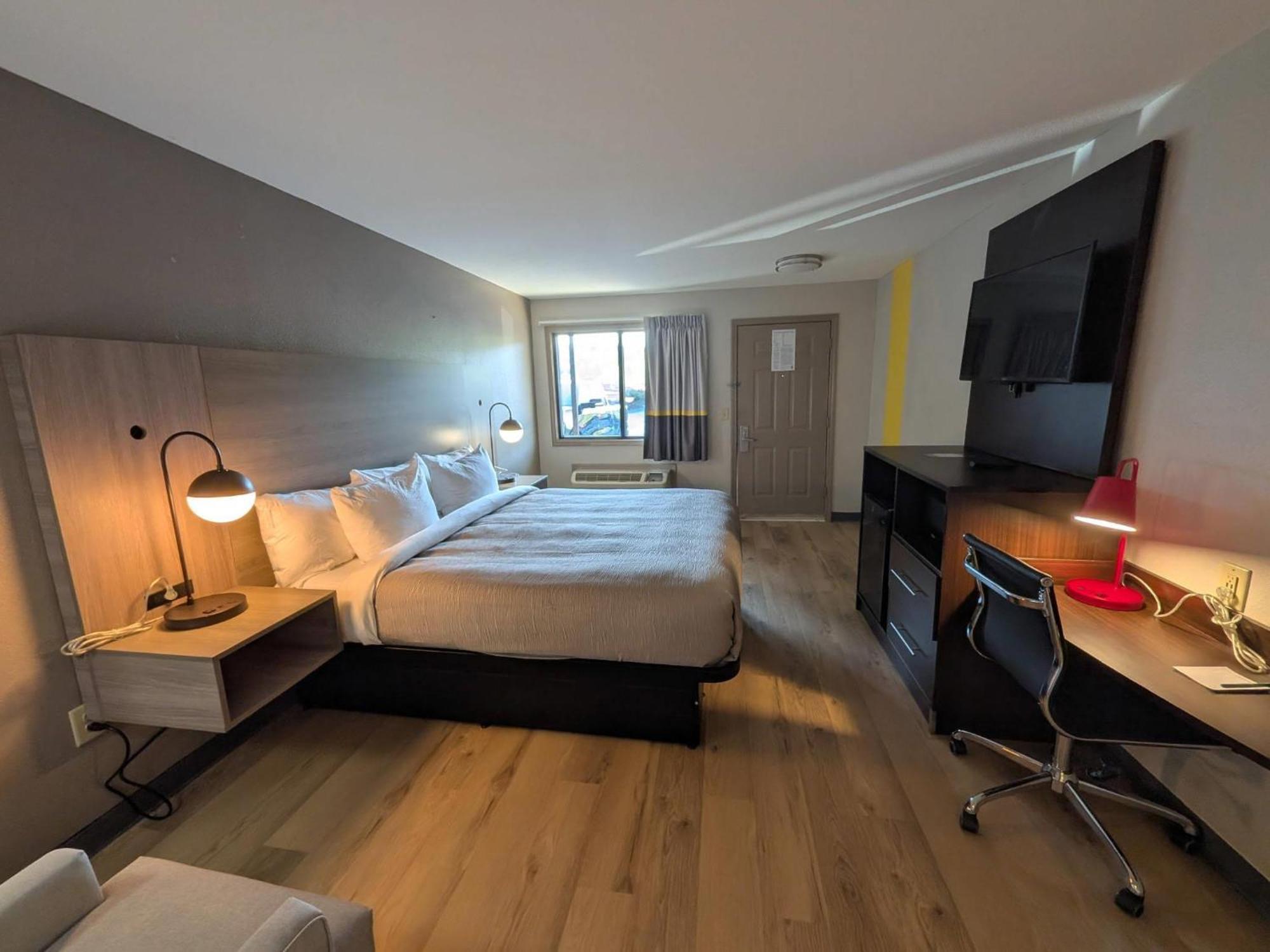King Room - Non Smoking