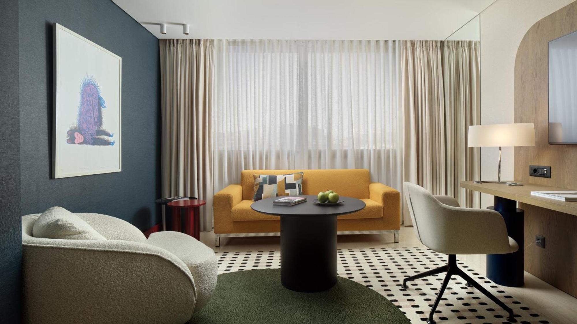 One-Bedroom Suite with Two Queen Beds