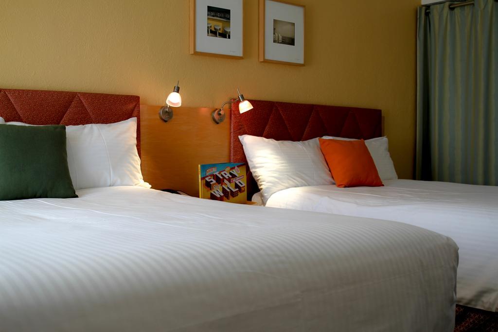 Small Standard Room with Two Queen Beds,218326760:JPEG