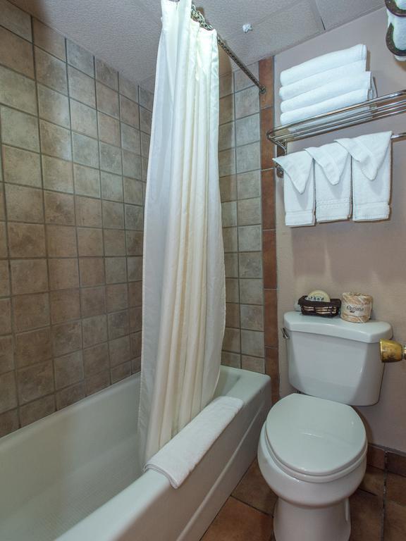Queen Suite with Two Queen Beds
