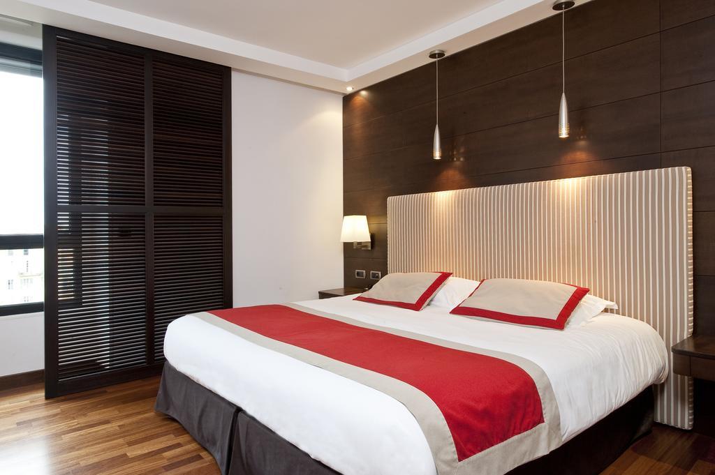 Premium Double or Twin Room Park View