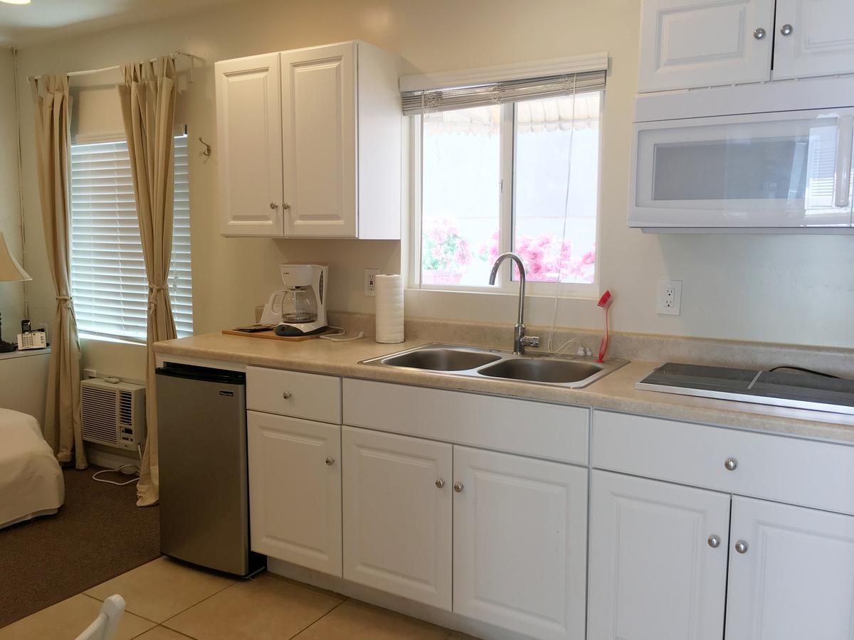 Junior Suite Kitchenette,517653546:JPEG