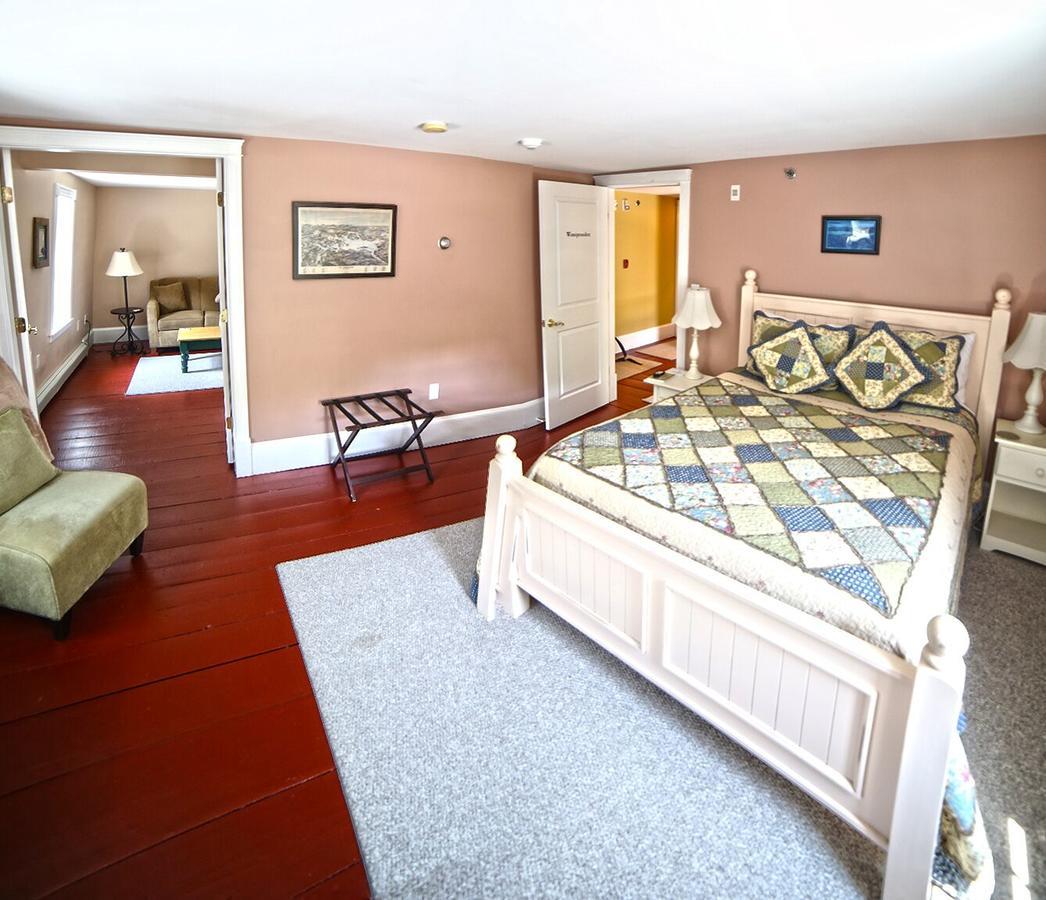 Queen Suite,1077731551:JPEG