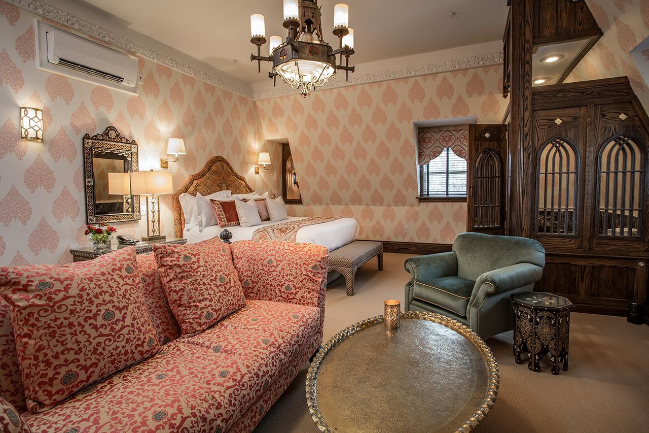 Moroccan Guest Room
