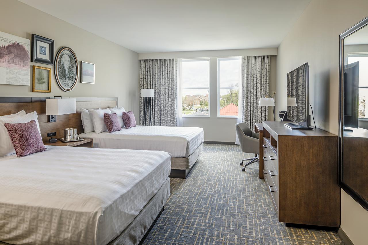 Deluxe Queen Room with Two Queen Beds,1224359935:JPEG