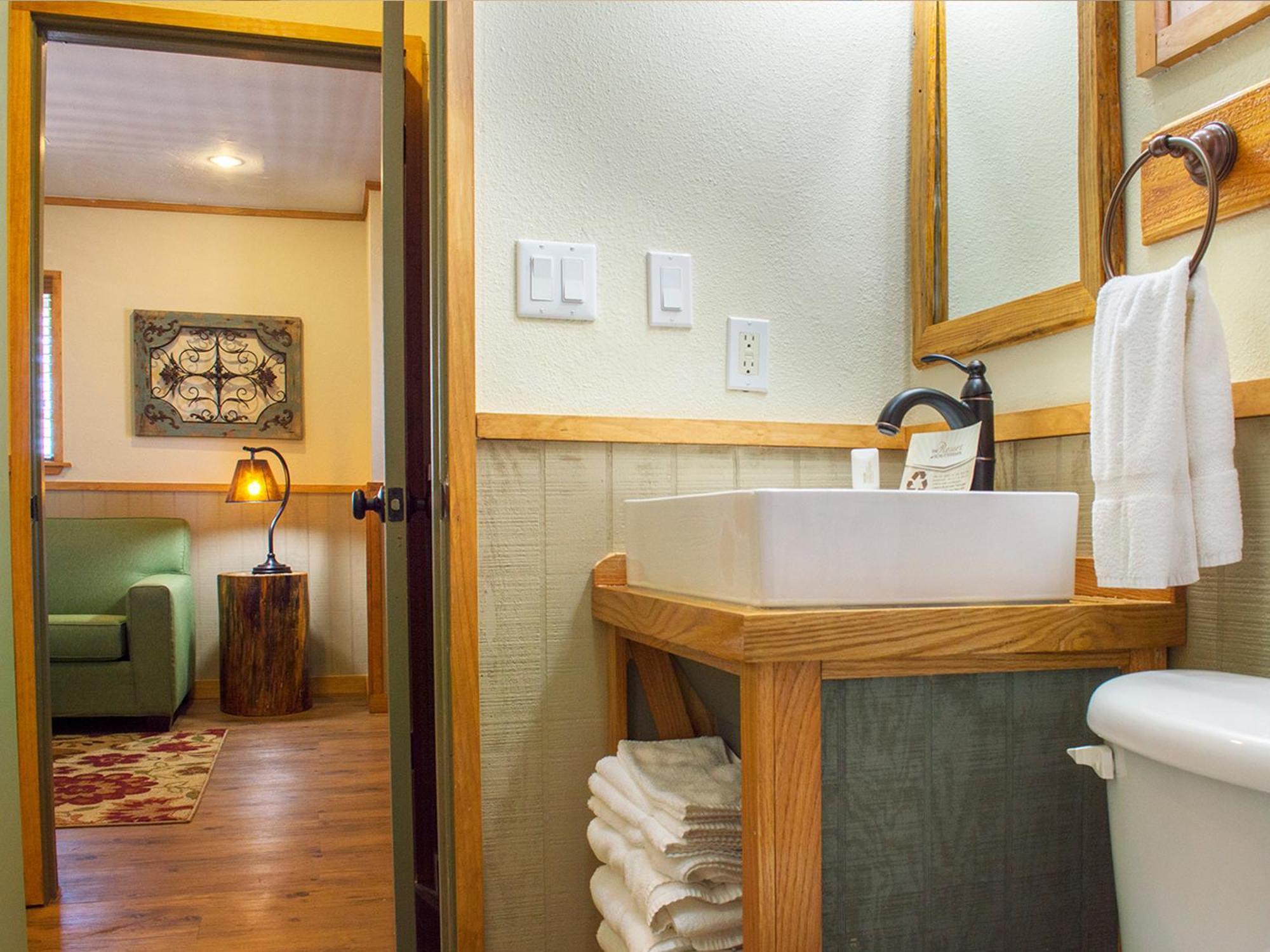 One-Bedroom Suite with Two Double Beds,700266745:JPEG