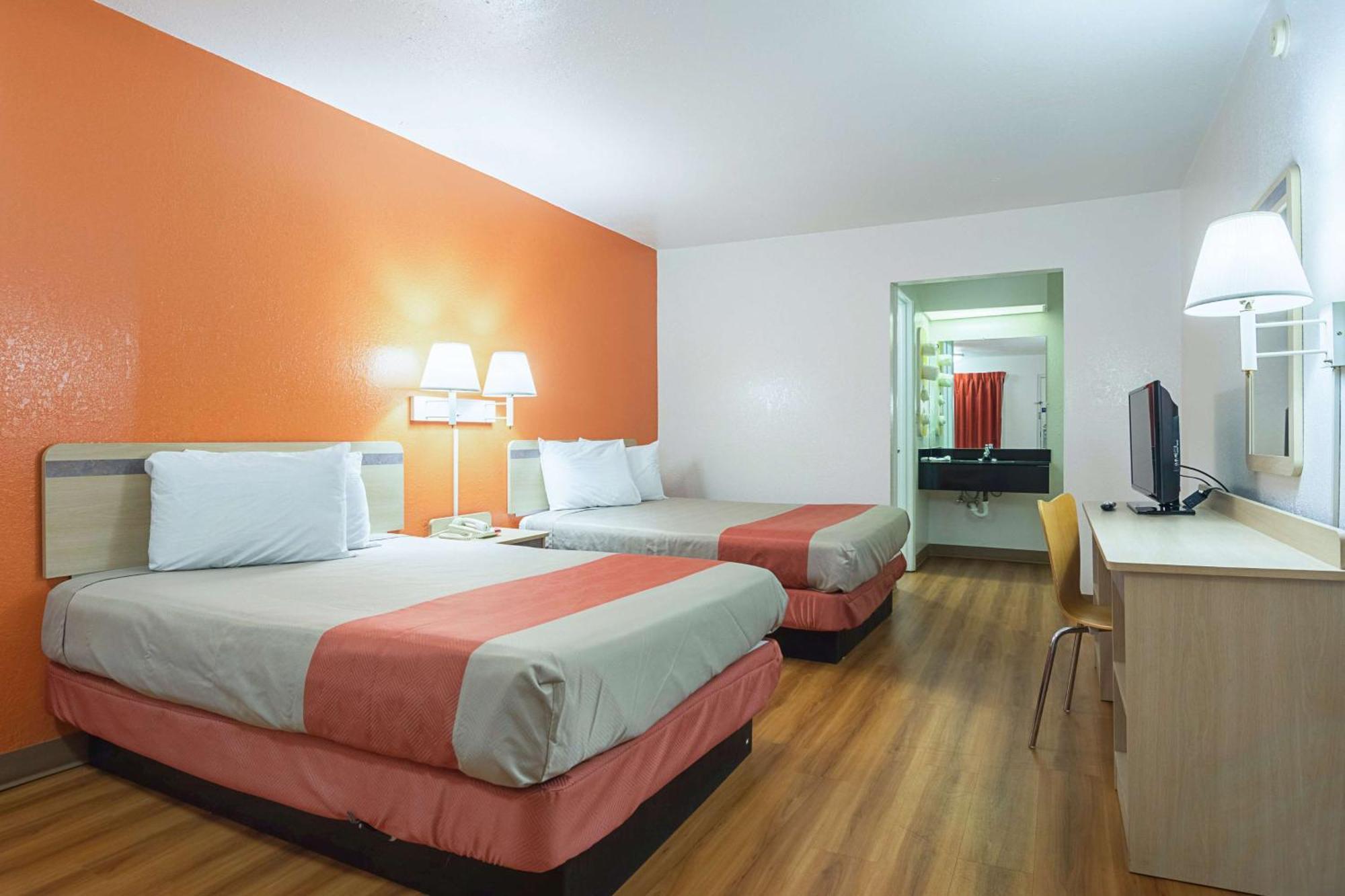 Double Room - Non-Smoking