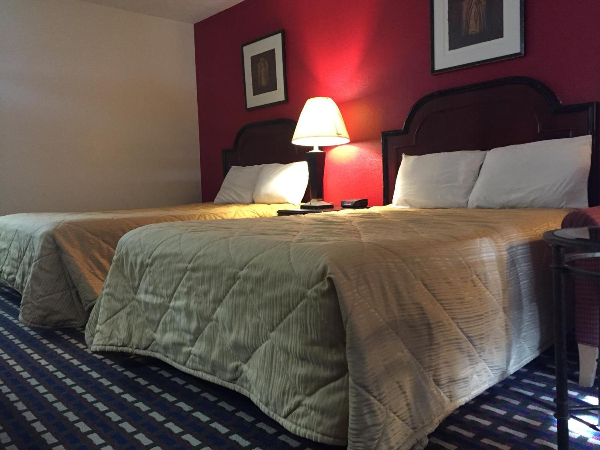 Double Room Two Double Beds Non-Smoking,708142849:JPEG