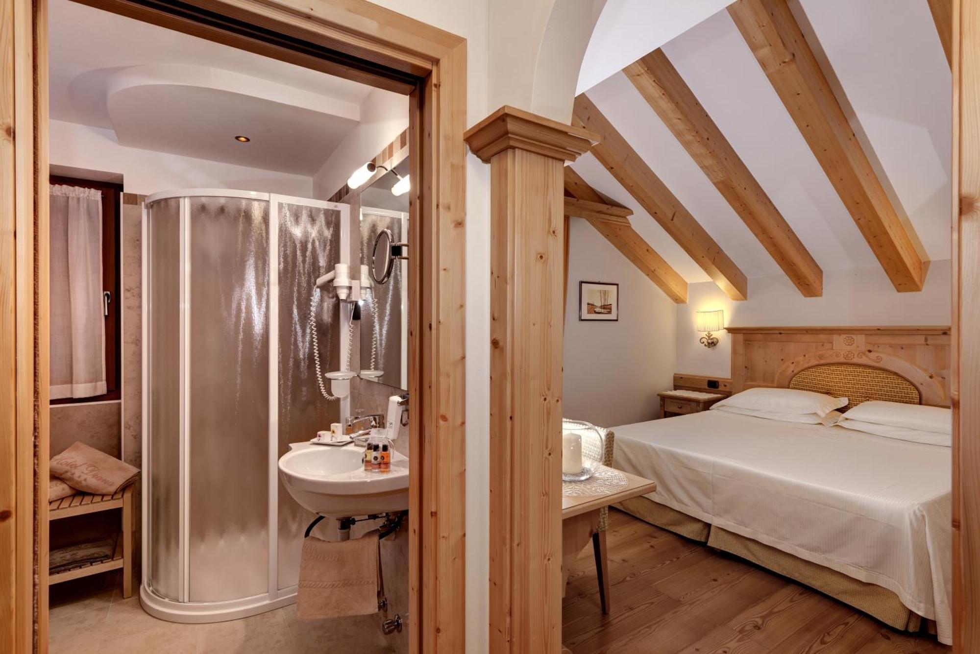 Classic Double or Twin Room