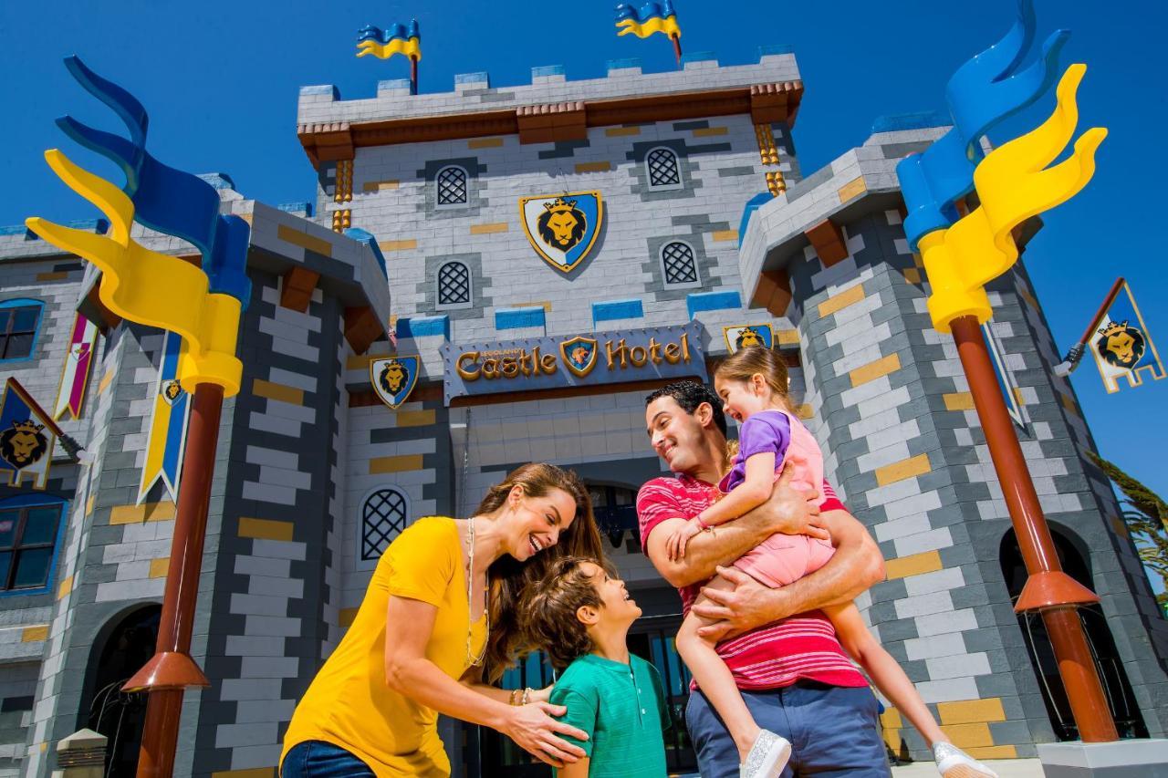 CASTLE Magic Wizard Deluxe Room