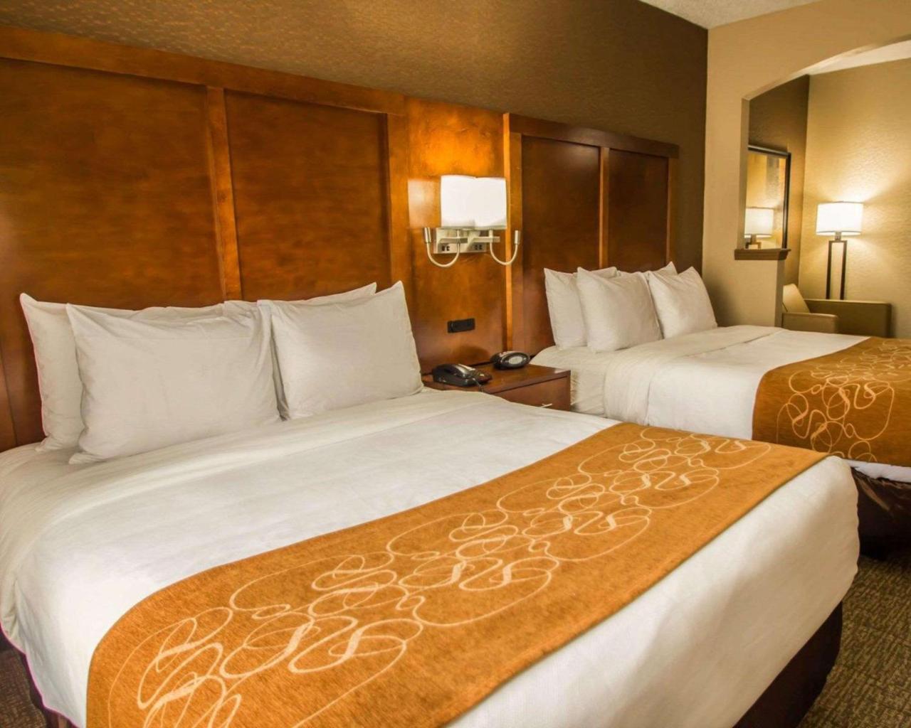 Queen Room with Two Queen Beds