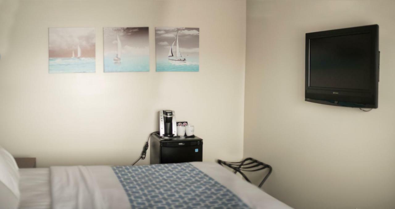 Queen Room with Sea View