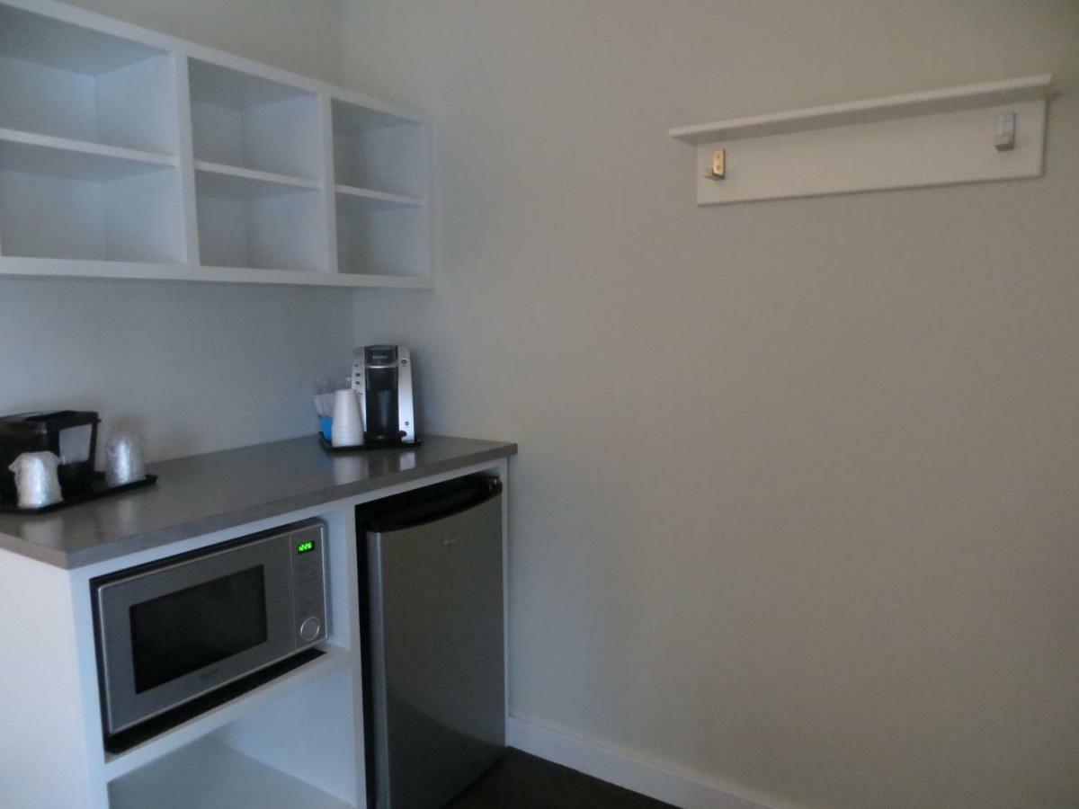Double Room,813508730:JPEG