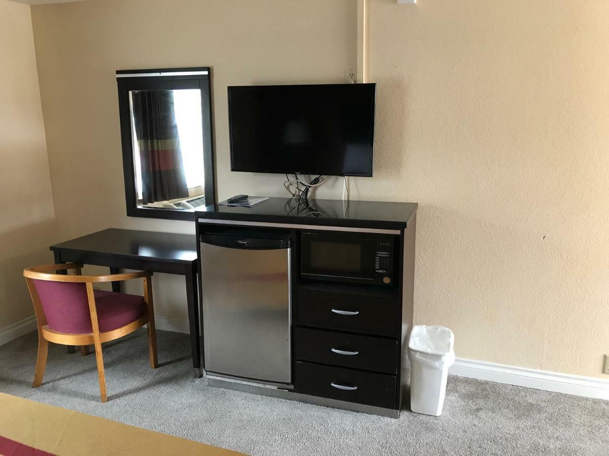 Queen Room - Disability Access,846494570:JPEG