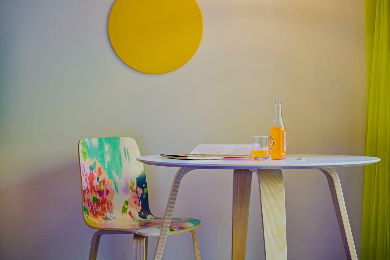 Queen Room with Two Queen Beds and Pool View,1210904293:JPEG