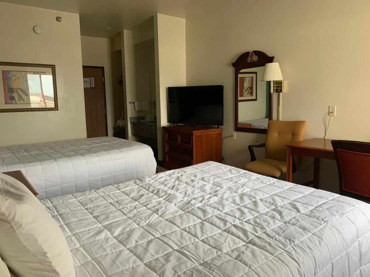 Queen Room with Two Queen Beds