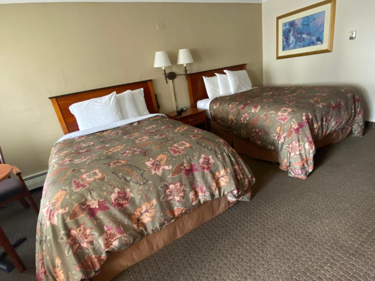 Double Room with Two Double Beds,1589428859:JPEG