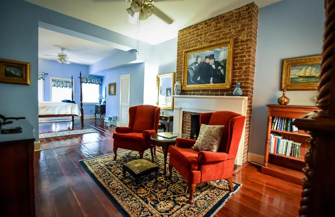 Savannah Bed & Breakfast Inn-1
