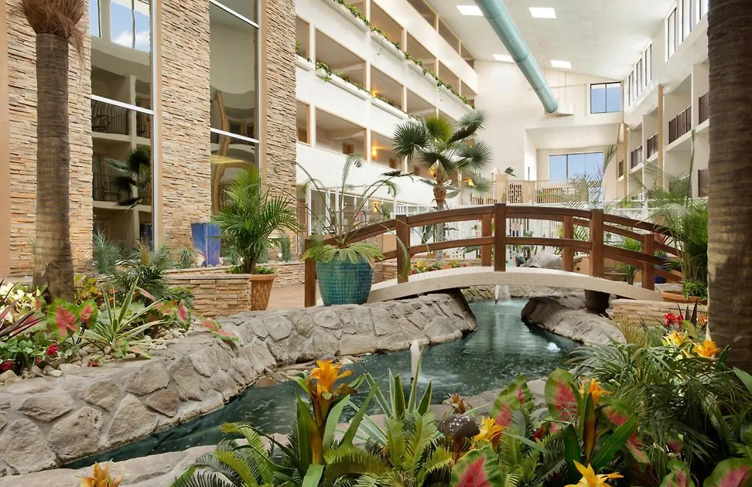 Quality Inn Oceanfront-1