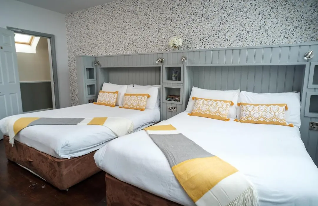The Lodge Doolin-1