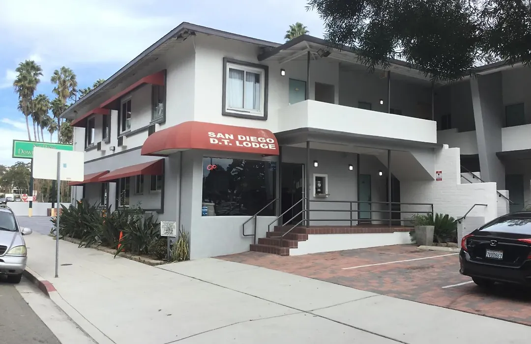 Downtown San Diego Lodge-1