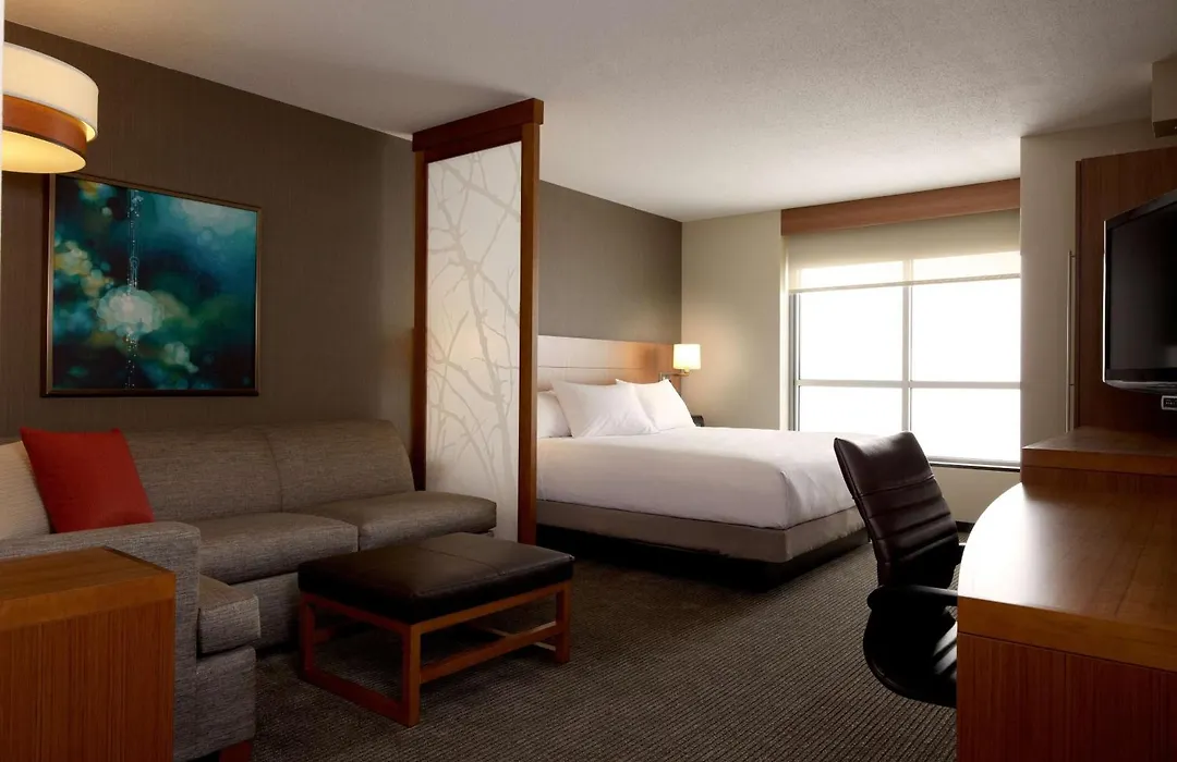 Hyatt Place Lincoln/Downtown-Haymarket-1