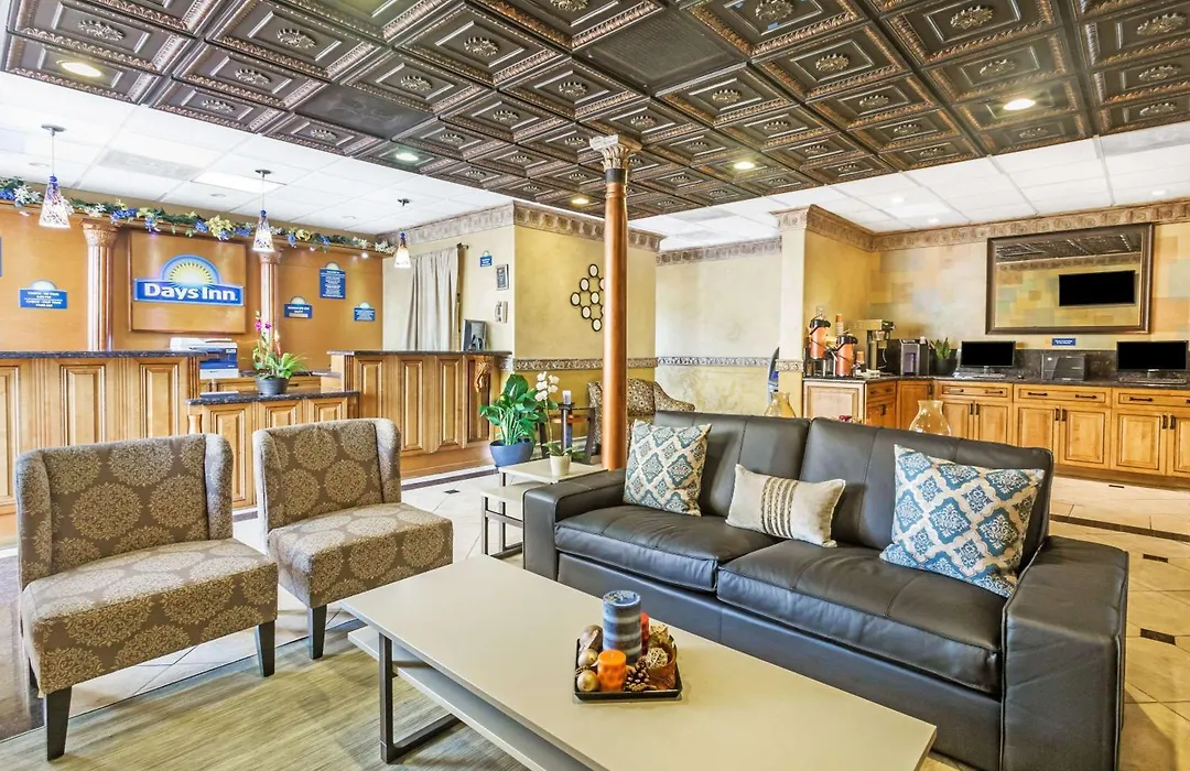 Days Inn By Wyndham Fort Lauderdale-Oakland Park Airport N-1