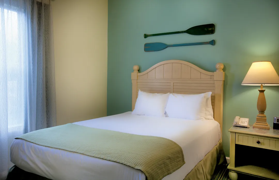 Club Wyndham Beach Street Cottages-1