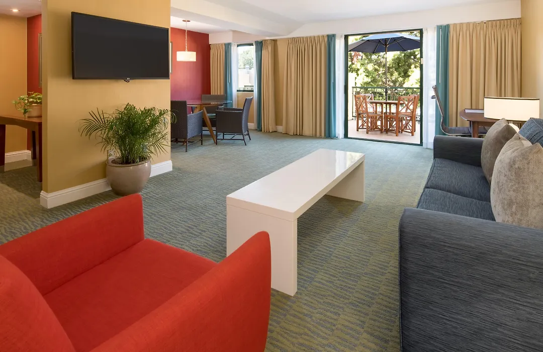 Crowne Plaza Cabana Hotel By Ihg-1