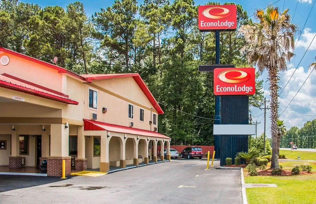 Econo Lodge Richmond Hill-1
