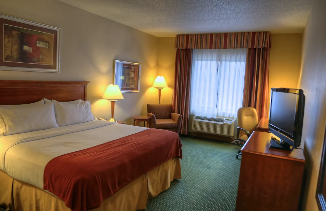 Holiday Inn Express Hotel And Suites Valparaiso By Ihg-1