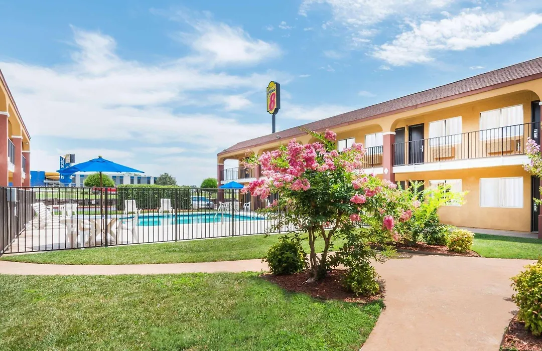 Super 8 By Wyndham Midwest City Ok-1