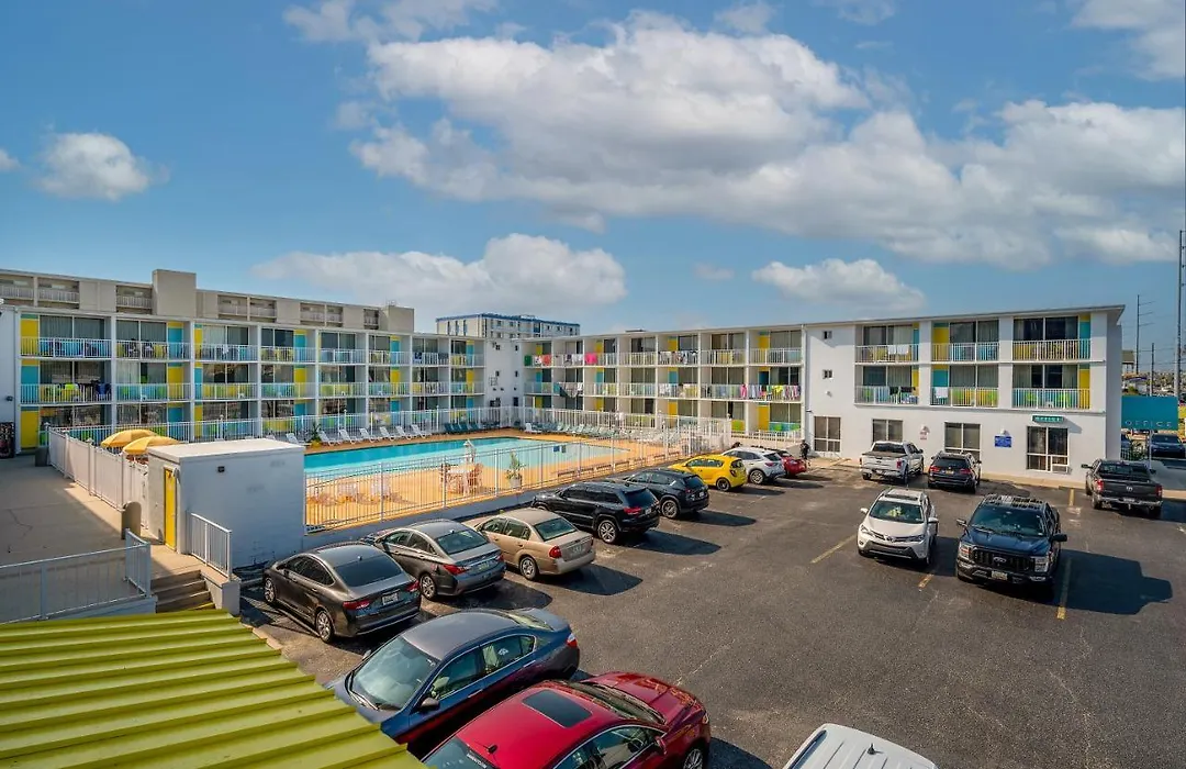 Kokomo Suites-1