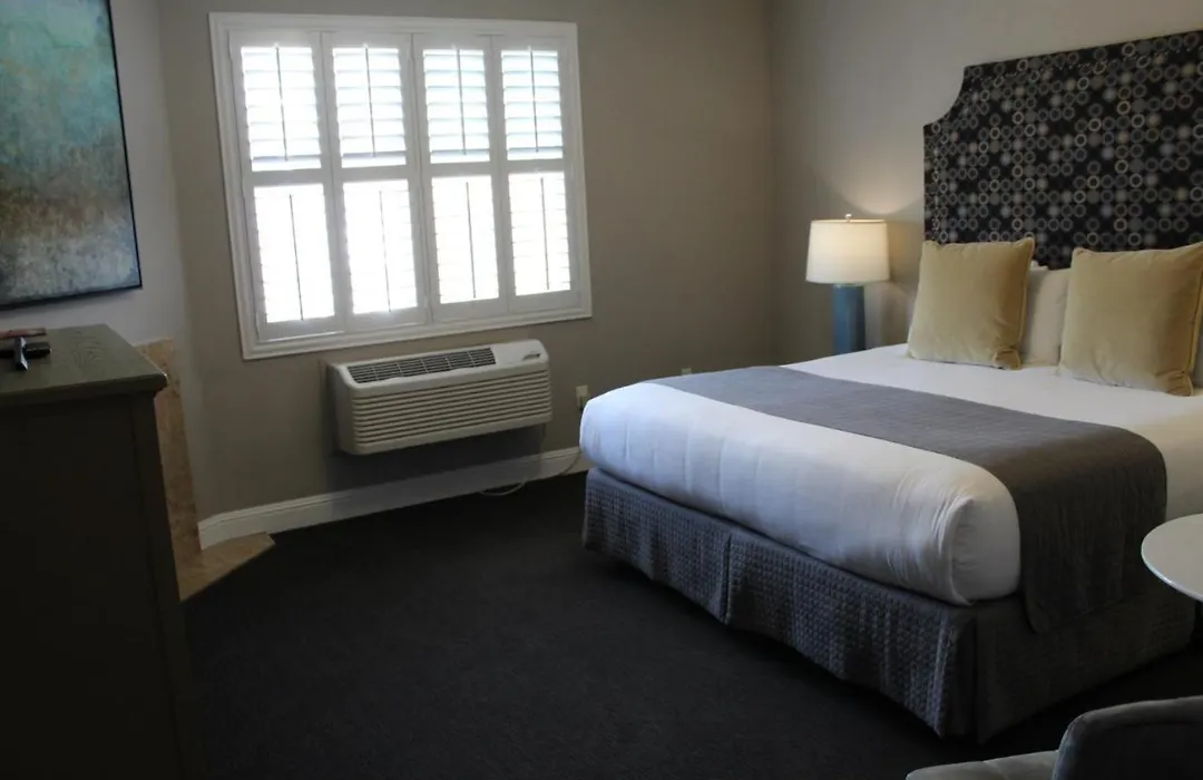 Bel Abri Napa Valley Inn-1