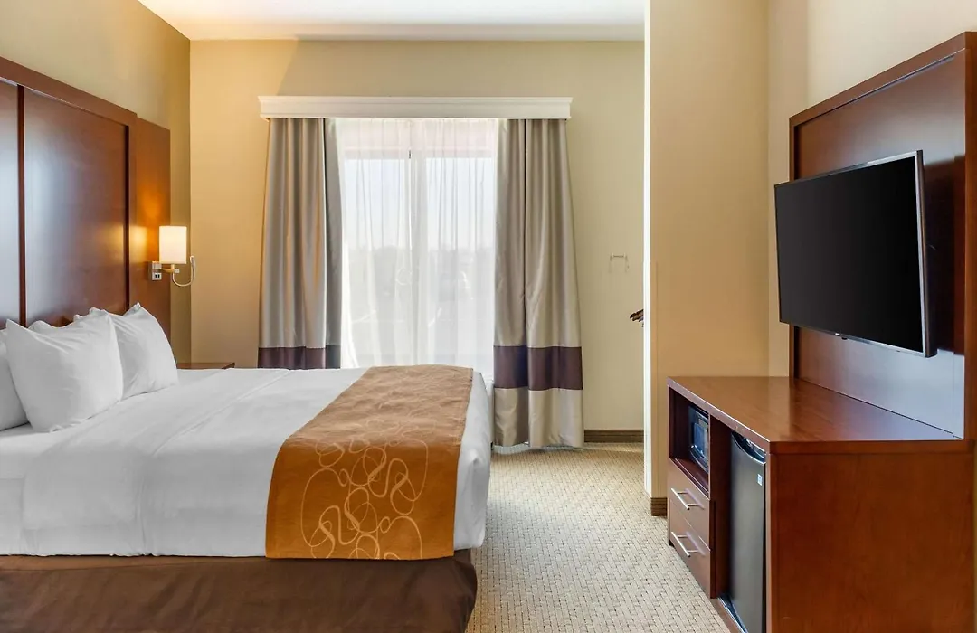 Comfort Suites Lancaster Amish Country-1