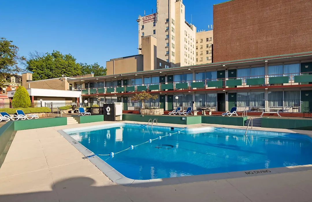 Best Western Plus Sidney Lodge-1