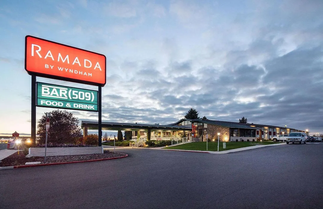 Ramada By Wyndham Spokane Airport-1