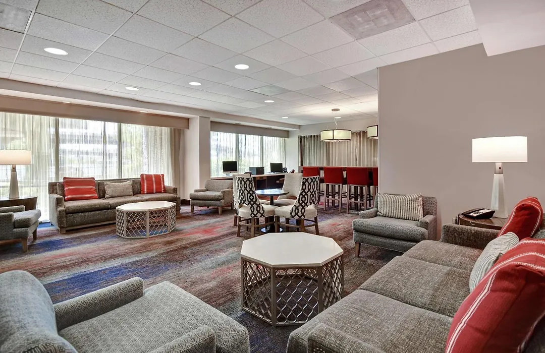 Hampton Inn & Suites Alexandria Old Town Area South-1