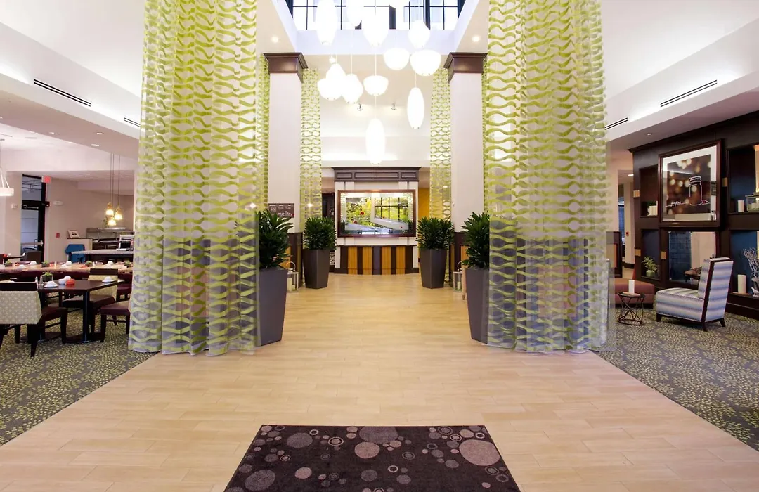 Hilton Garden Inn West Palm Beach Airport-1